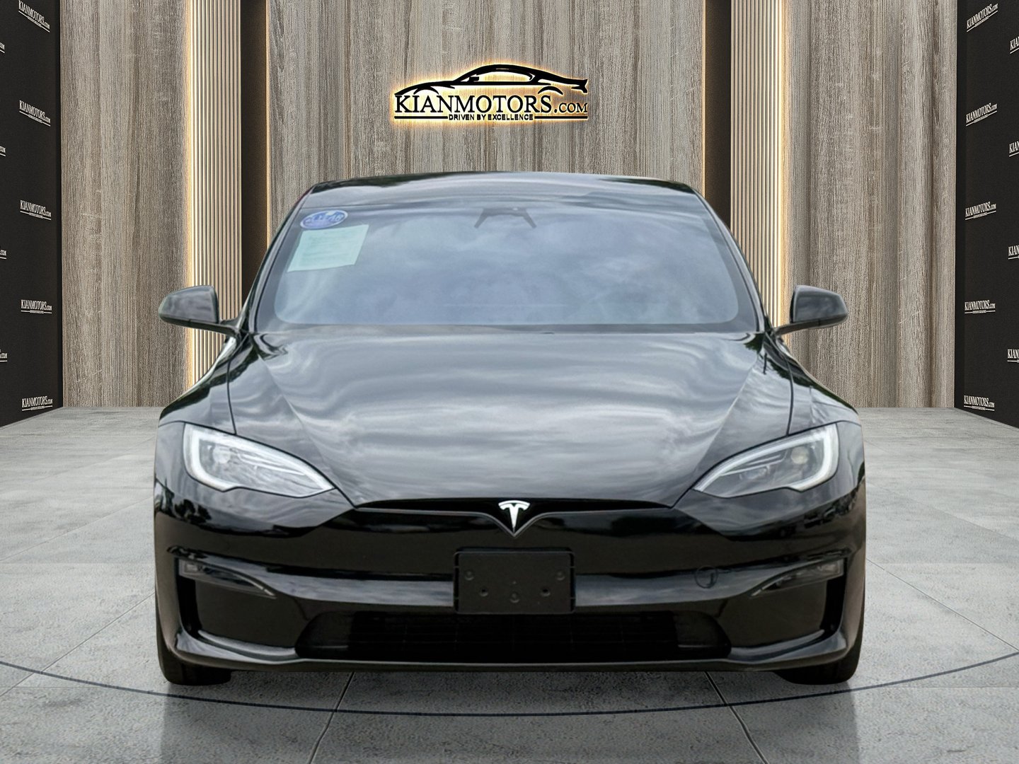 Used 2023 Tesla Model S AWD/4WD image 3