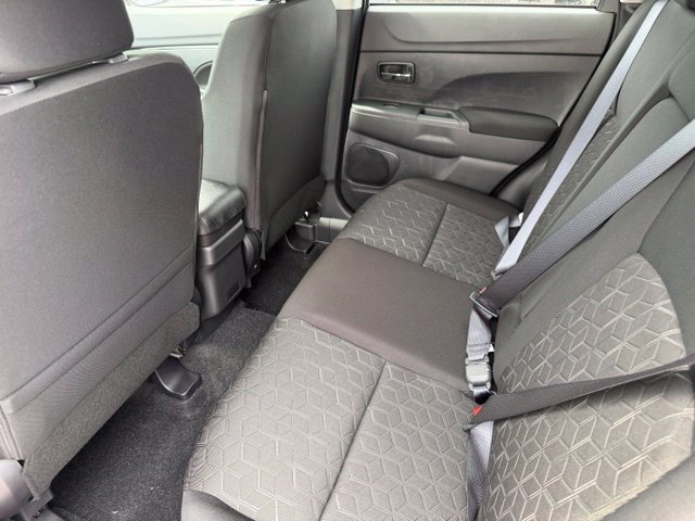 New 2027 Mitsubishi Outlander Sport ES FWD image 17