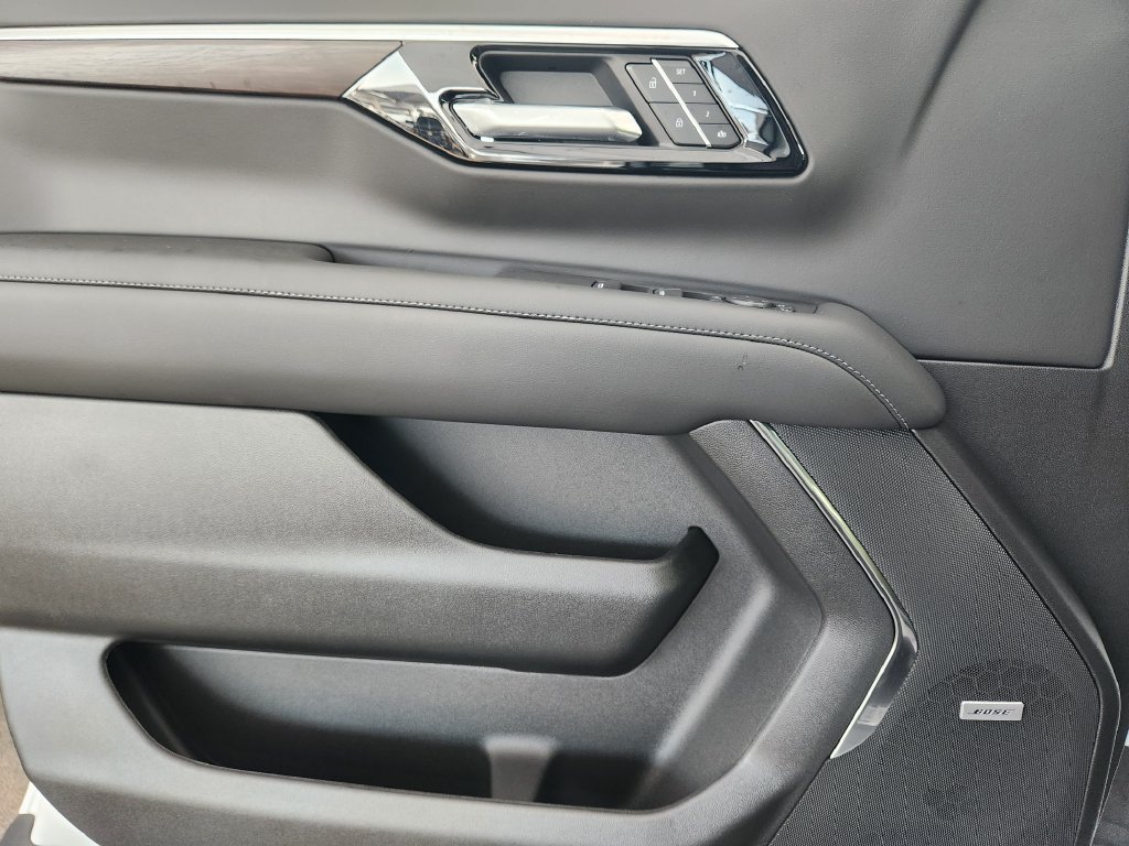 New 2027 Chevrolet Tahoe LT w/ Comfort Package RWD image 17
