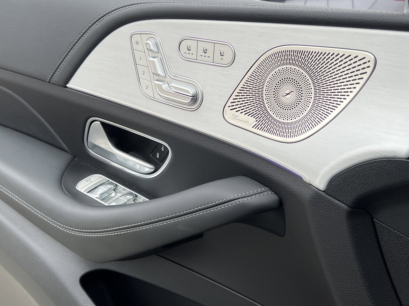 Used 2025 Mercedes-Benz GLE 53 AMG 4MATIC Coupe image 34