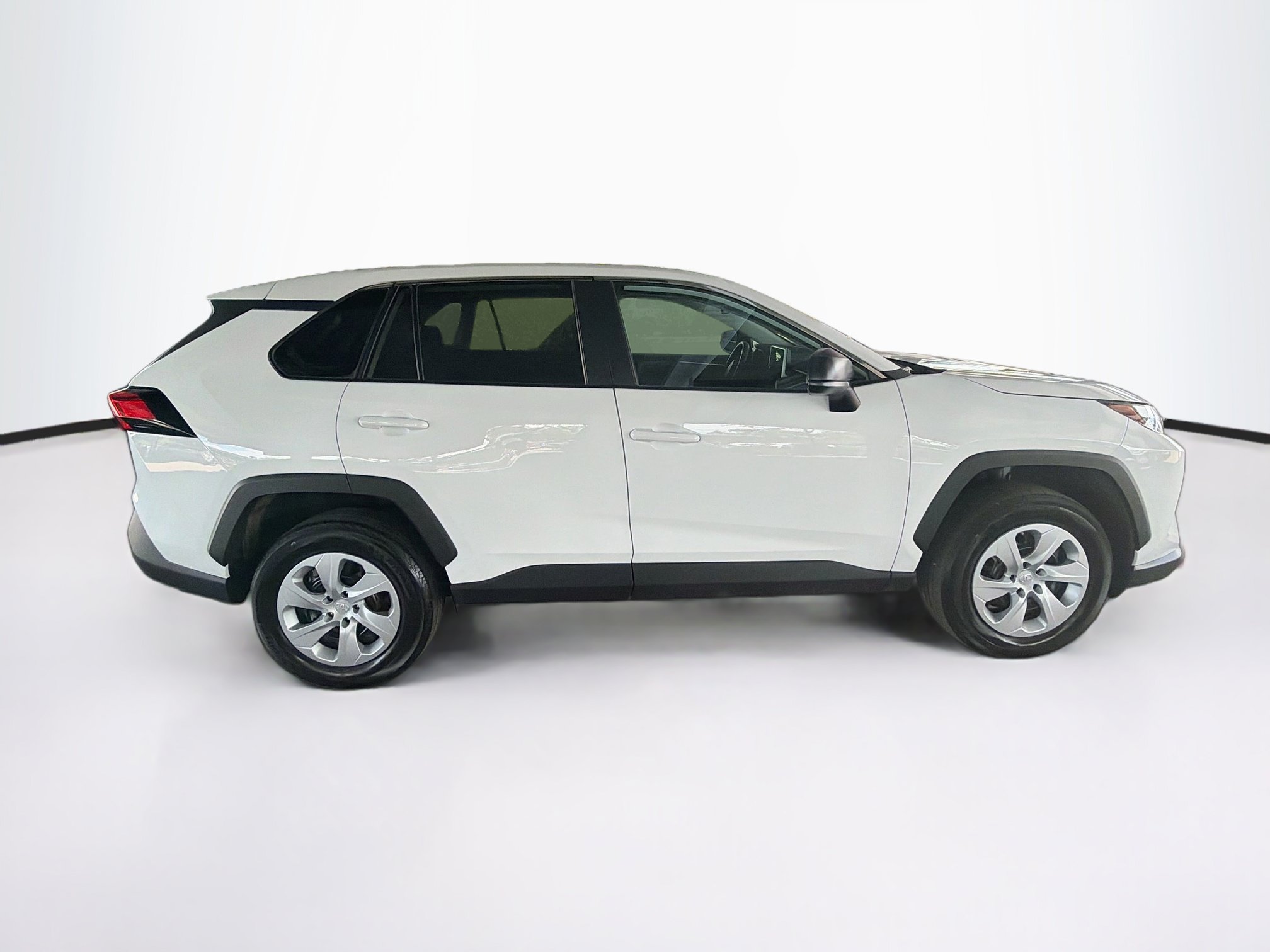 Used 2025 Toyota RAV4 LE AWD/4WD image 10