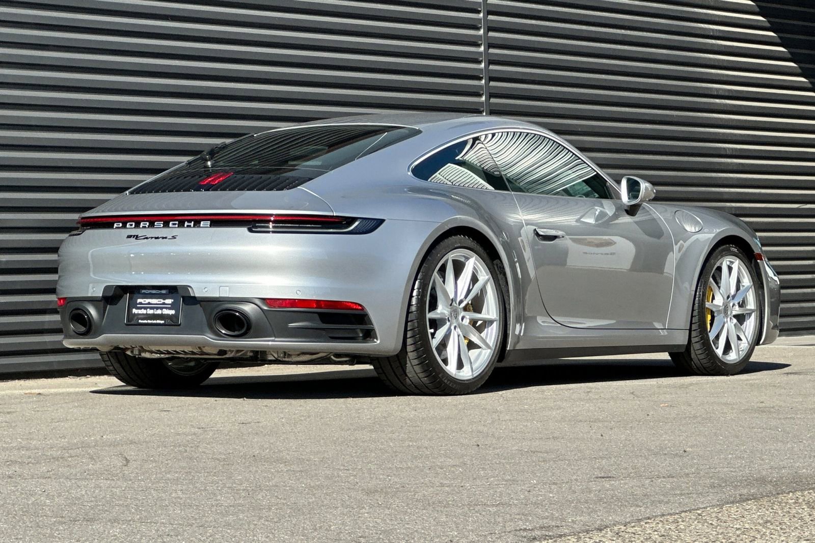Used 2024 Porsche 911 Carrera S RWD image 8