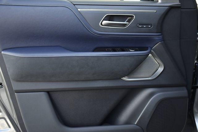 New 2026 INFINITI QX80 4WD w/ Sport Exterior Package image 27