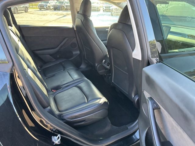 Used 2023 Tesla Model Y Long Range image 9