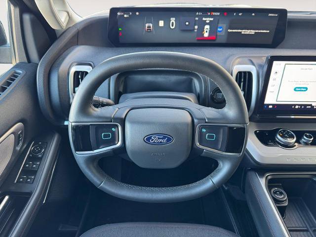 Certified 2025 Ford Expedition Active image 12