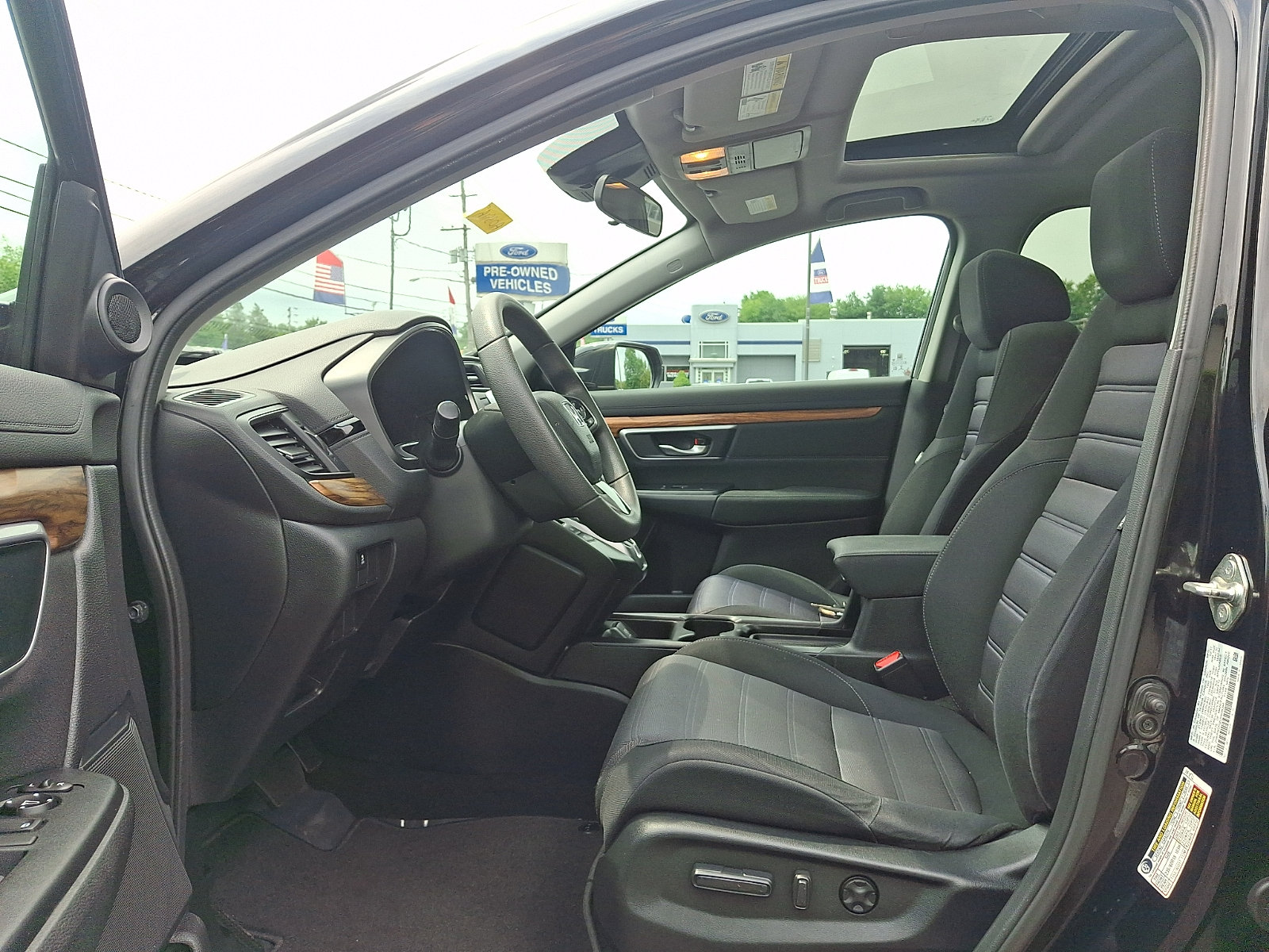 Used 2018 Honda CR-V EX image 14