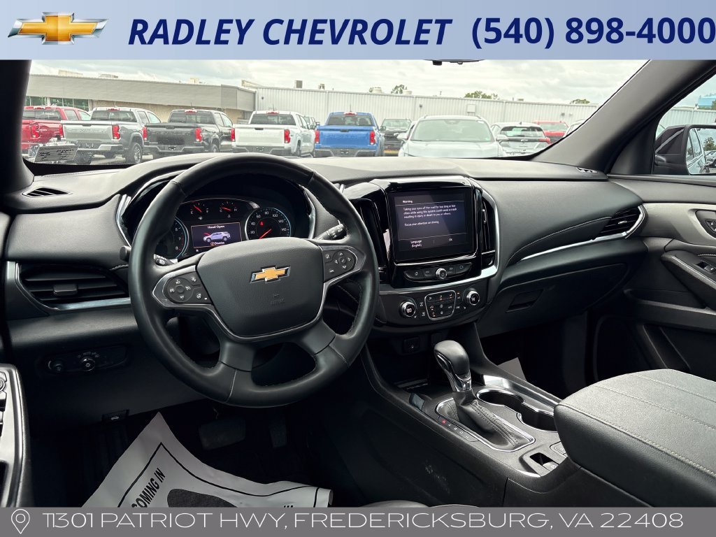 Certified 2023 Chevrolet Traverse LT w/ Rear Camera Mirror Package FWD image 13