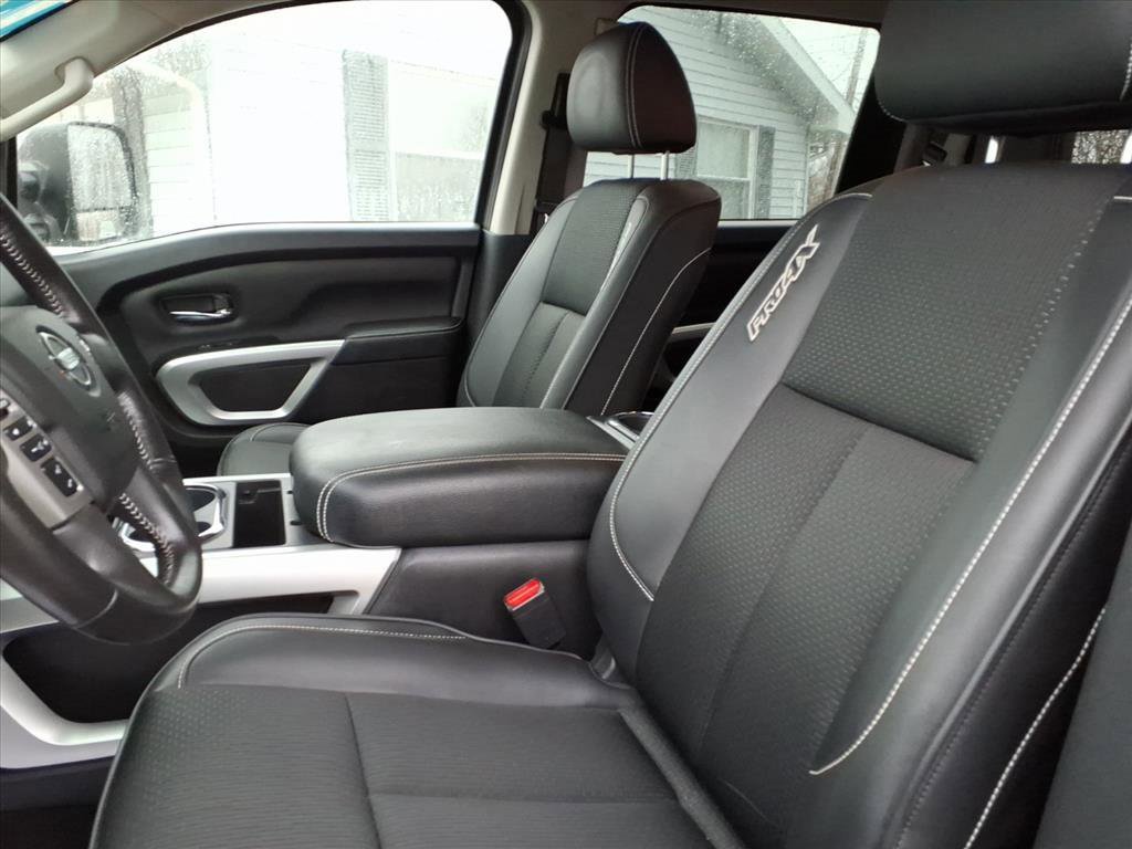 Used 2019 Nissan Titan PRO-4X w/ Pro-4x Utility Package image 8