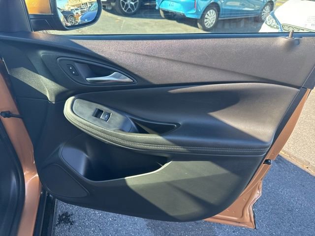 Used 2024 Buick Encore GX Sport Touring image 54