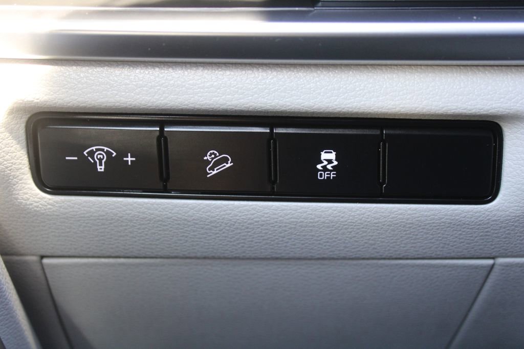 Used 2024 Kia Telluride S w/ S Sunroof Package image 25