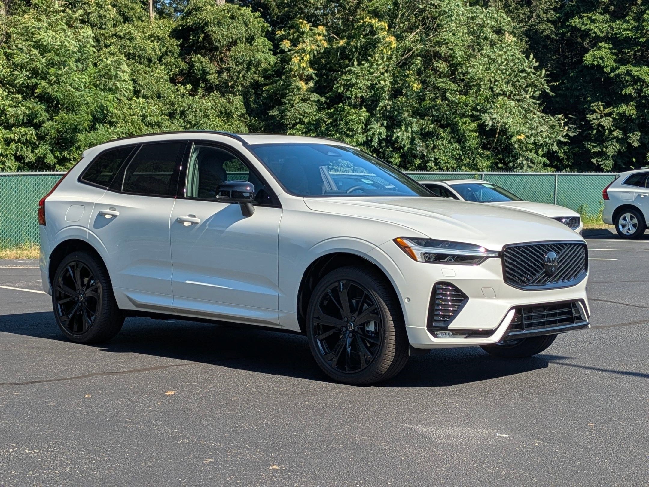 New 2026 Volvo XC60 B5 Ultra w/ Protection Package Premier image 6
