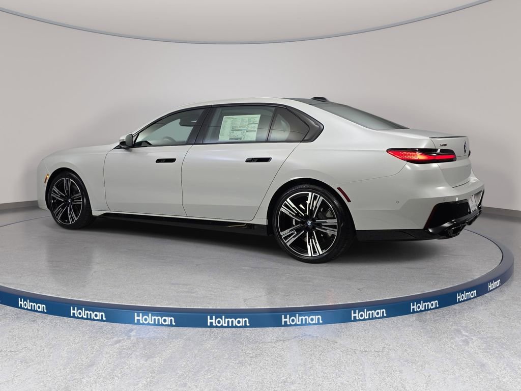 New 2026 BMW 760i xDrive w/ Executive Package image 7