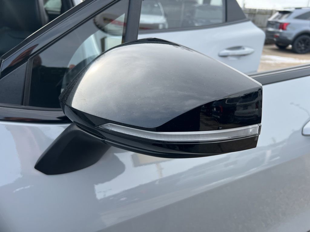 Certified 2024 Kia Sportage X-Line w/ X-Line Premium Package image 32