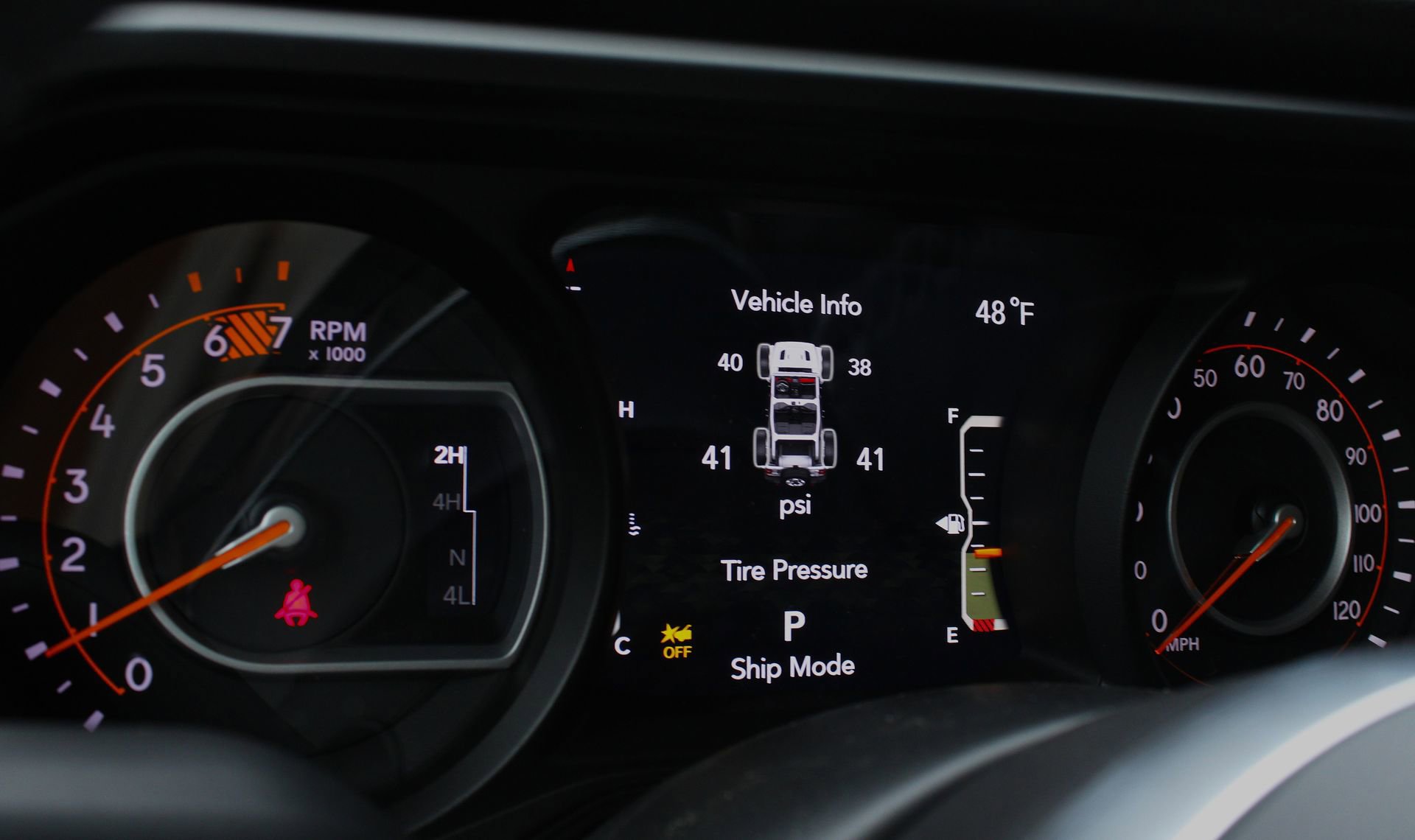 New 2026 Jeep Wrangler Unlimited Sahara w/ Technology Group image 25