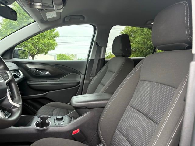 Used 2024 GMC Terrain SLE w/ Driver Convenience Package FWD image 30