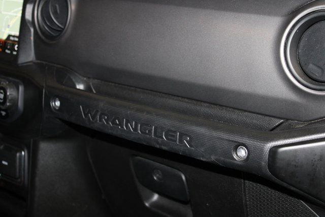 Used 2021 Jeep Wrangler Sport image 14