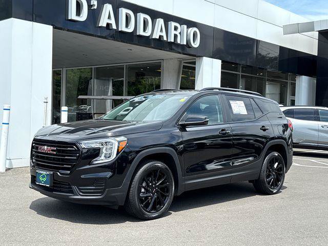 Certified 2024 GMC Terrain SLE w/ Driver Convenience Package AWD/4WD image 1