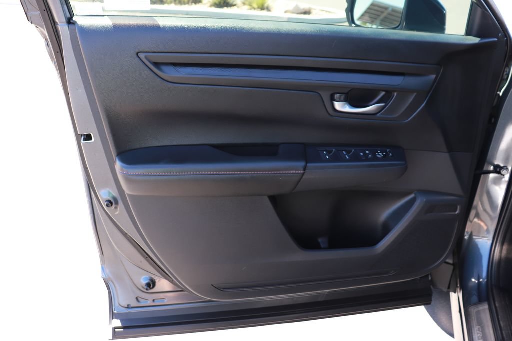 Certified 2025 Honda CR-V Sport image 10