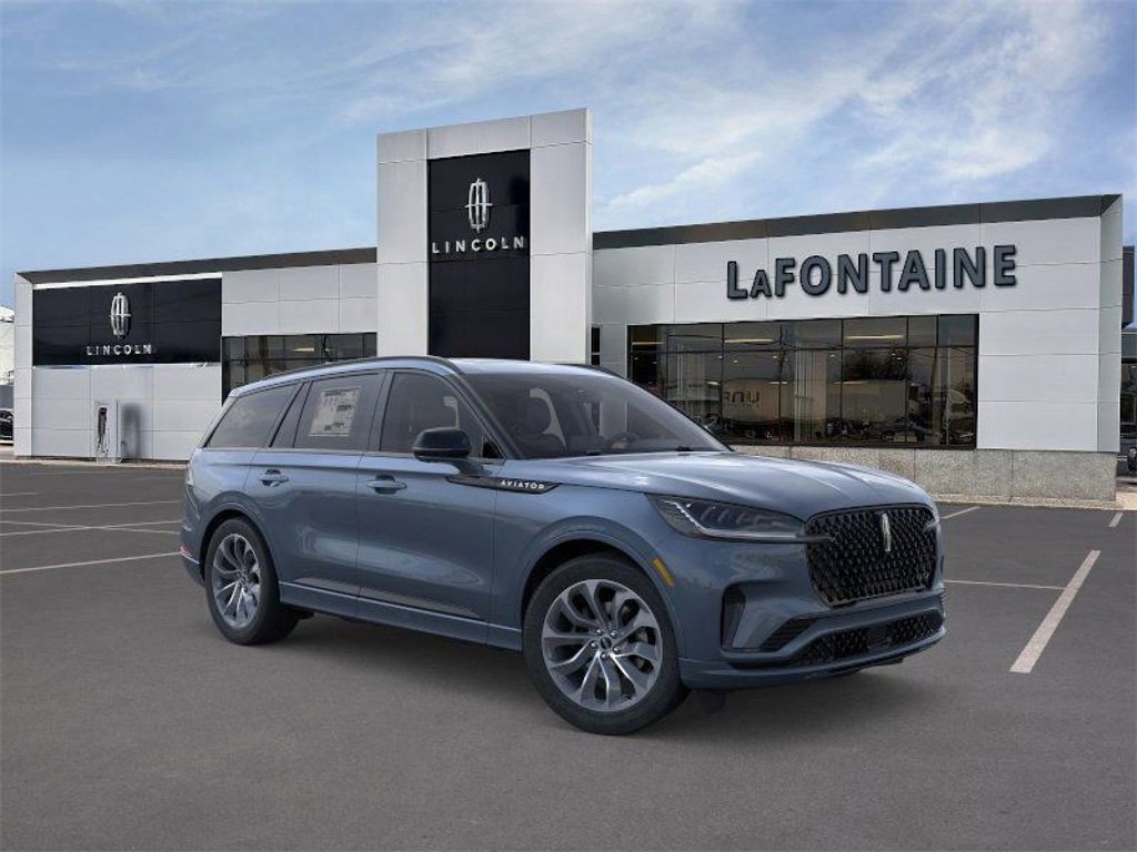 New 2026 Lincoln Aviator AWD w/ Jet Appearance Package image 7