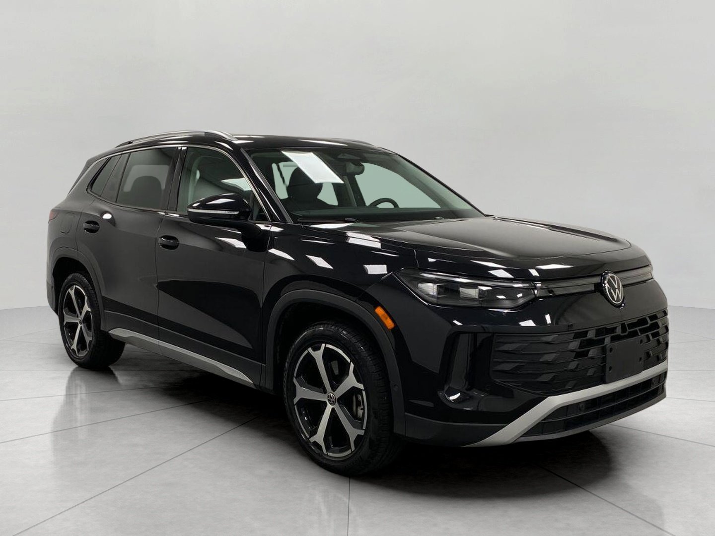 Certified 2026 Volkswagen Tiguan SE