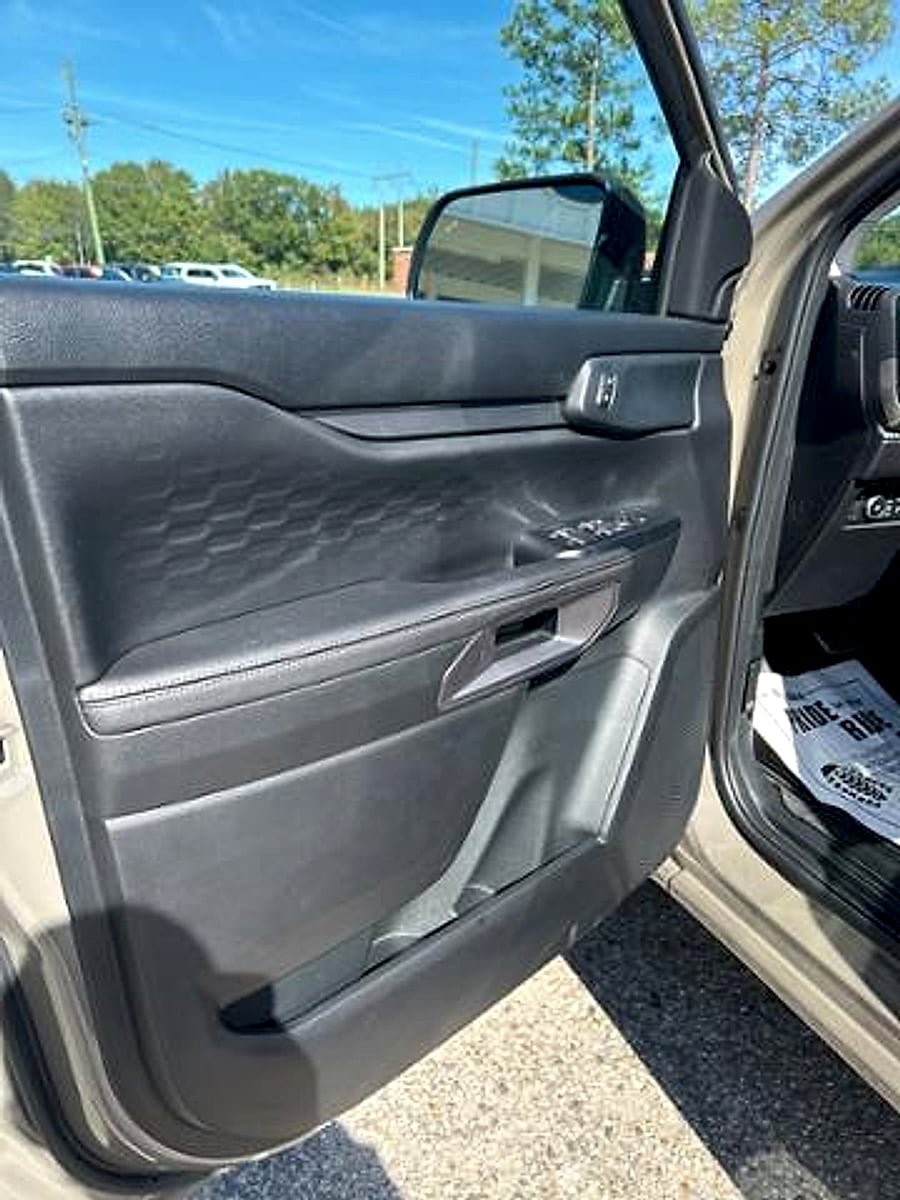 New 2025 Ford Ranger XLT w/ Equipment Group 301A High RWD image 12