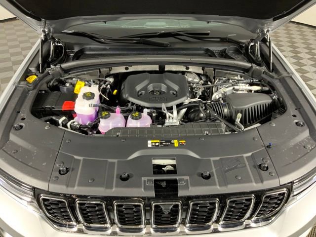 Used 2024 Jeep Grand Cherokee Limited 4xe w/ Luxury Tech Group II image 48