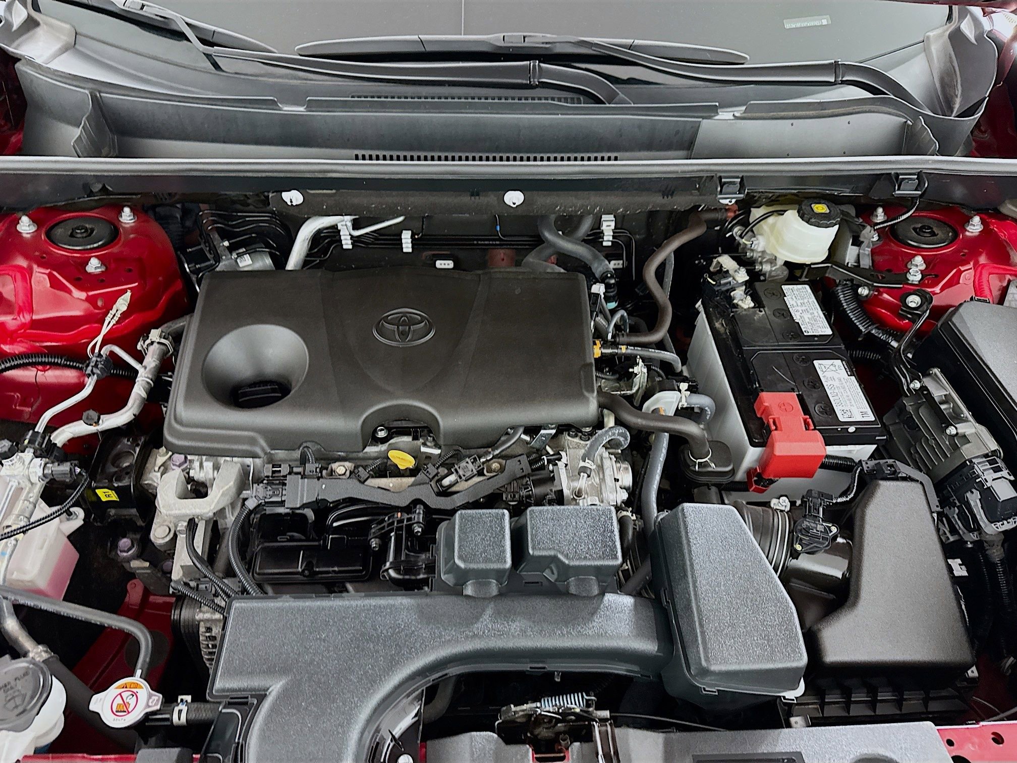 Certified 2023 Toyota RAV4 XLE FWD image 10