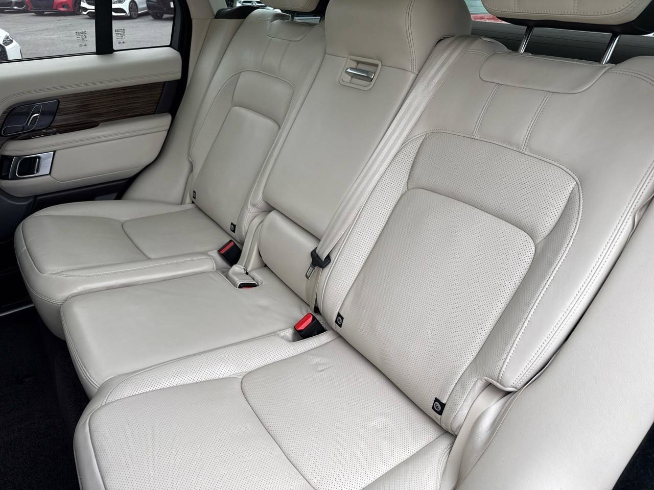 Used 2019 Land Rover Range Rover HSE AWD/4WD image 38