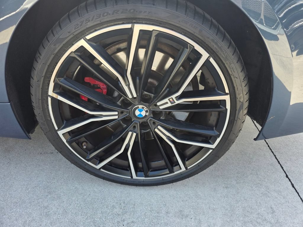 Used 2023 BMW 540i w/ M Sport Package RWD image 17