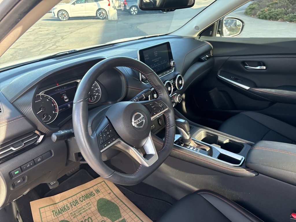 Used 2021 Nissan Sentra SR w/ SR Premium Package image 19