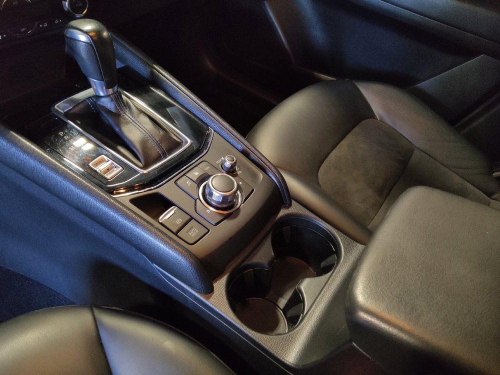 Used 2018 MAZDA CX-5 Touring image 26