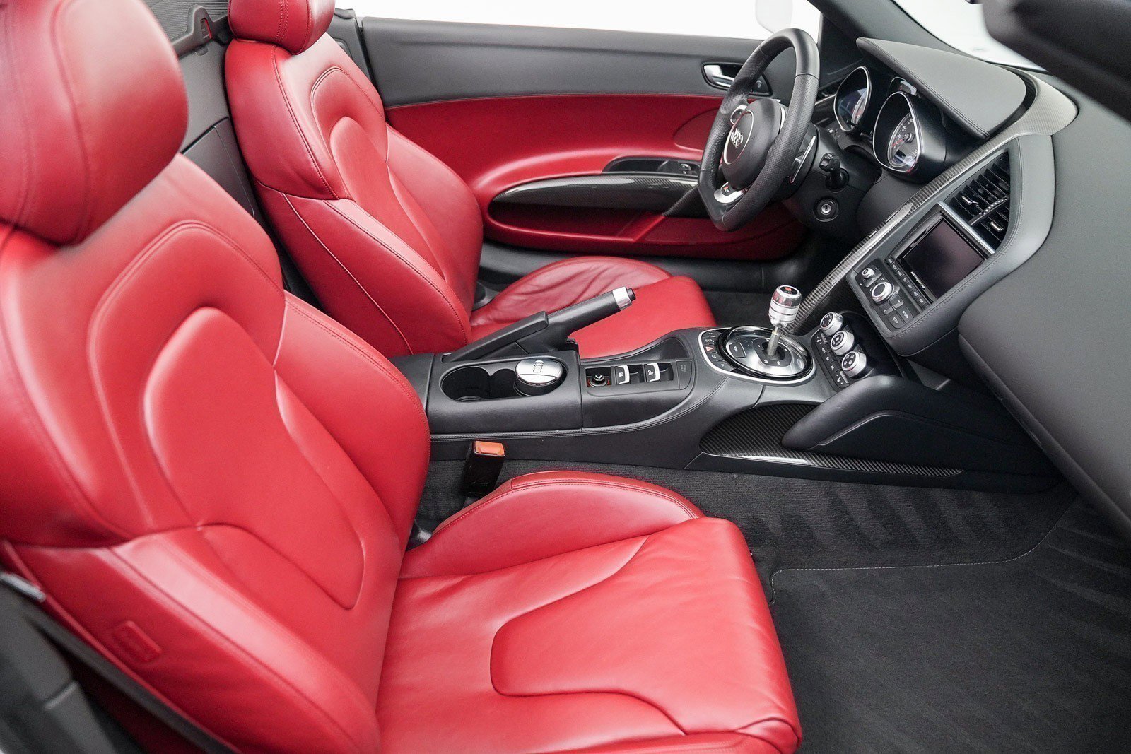 Used 2015 Audi R8 V8 image 31