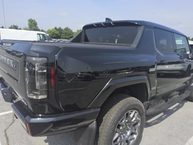Used 2025 GMC Hummer EV 3X AWD/4WD image 8