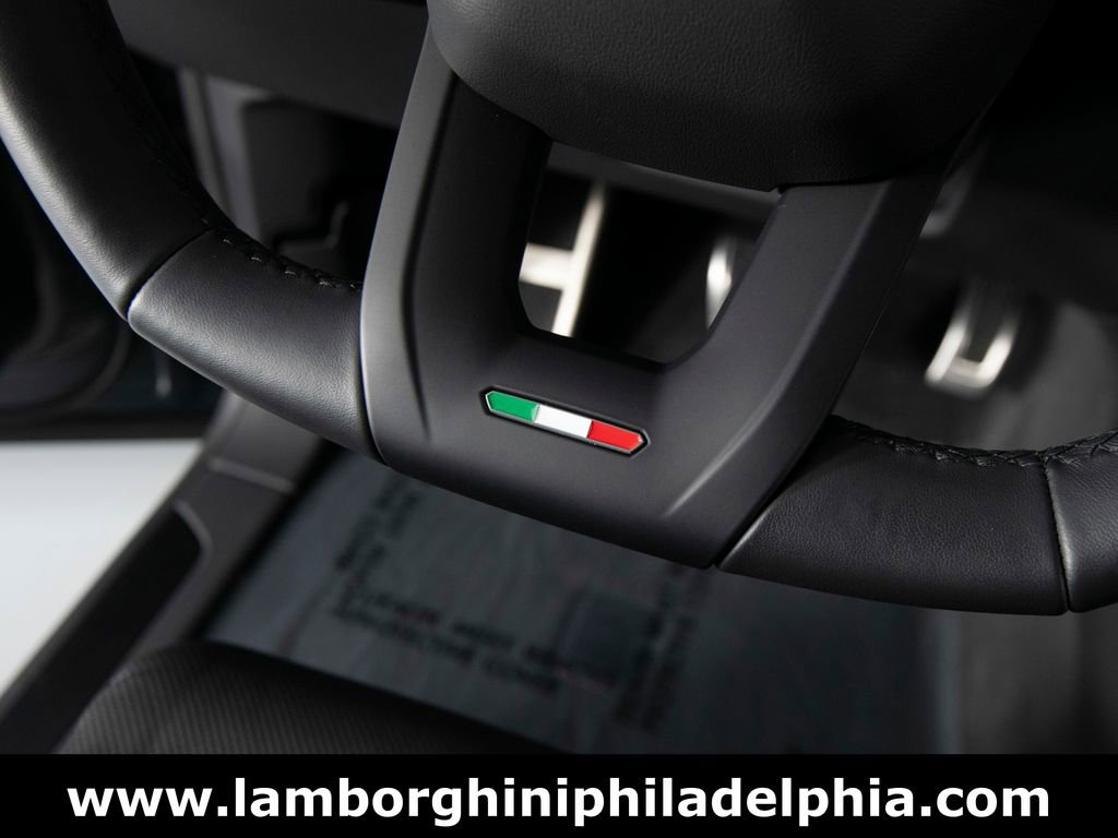 Used 2024 Lamborghini Urus S AWD/4WD image 19