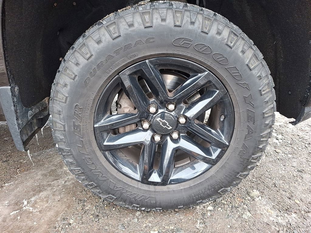 Used 2020 Chevrolet Silverado 1500 LT Trail Boss w/ Convenience Package image 11