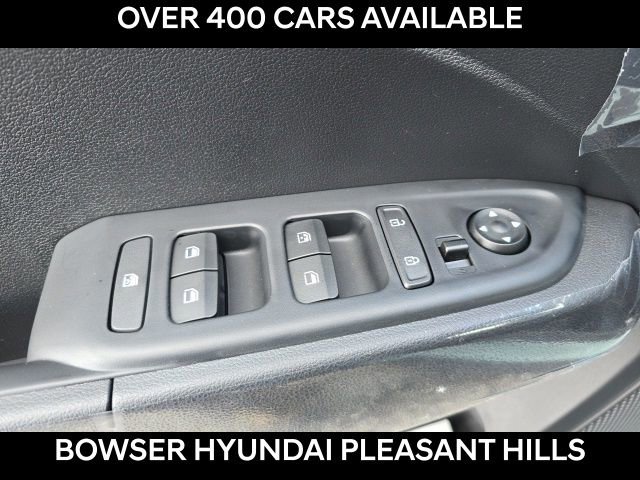 New 2026 Hyundai Venue SEL image 7