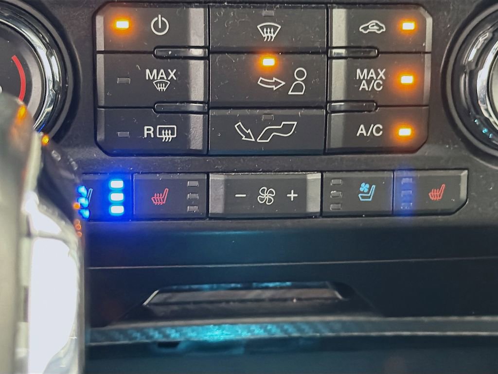 Used 2018 Ford F150 Lariat AWD/4WD image 24
