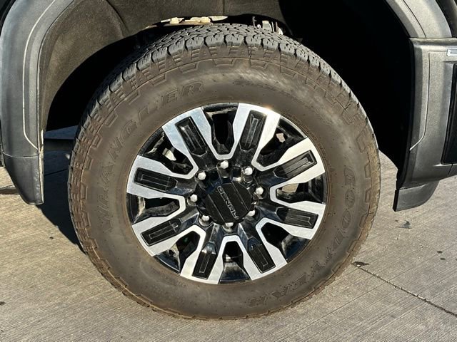 Used 2024 GMC Sierra 2500 Denali Ultimate w/ Max Trailering Package image 7