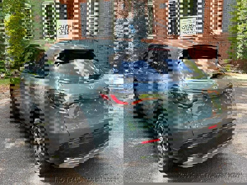 Used 2025 Honda HR-V EX-L image 2