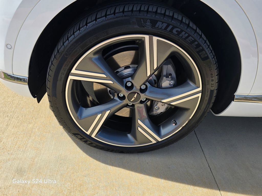 Used 2025 Genesis GV80 2.5T Prestige image 9