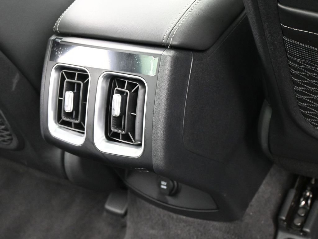 Used 2025 Kia Sorento EX w/ Panoramic Sunroof Package FWD image 43