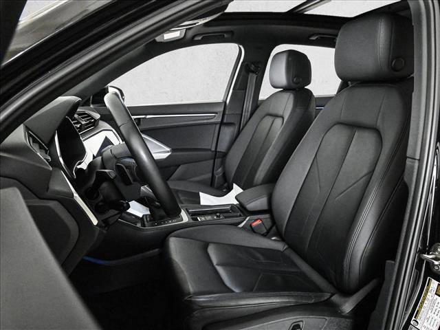 Used 2021 Audi Q3 2.0T Premium Plus w/ Premium Plus Package image 17