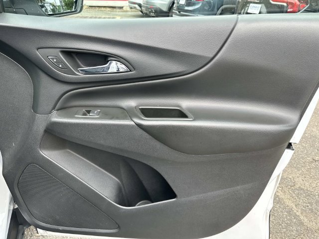 Used 2022 Chevrolet Equinox LT AWD/4WD image 8