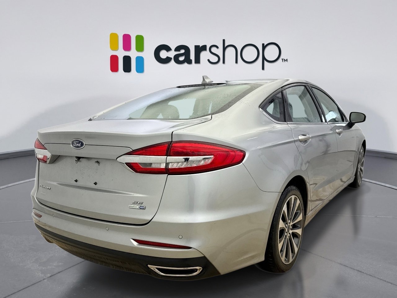 Used 2020 Ford Fusion SE AWD/4WD image 5