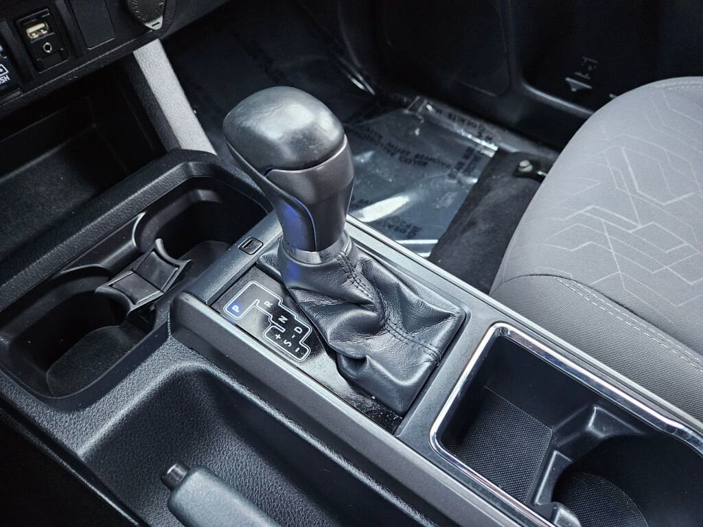 Used 2018 Toyota Tacoma SR5 image 22