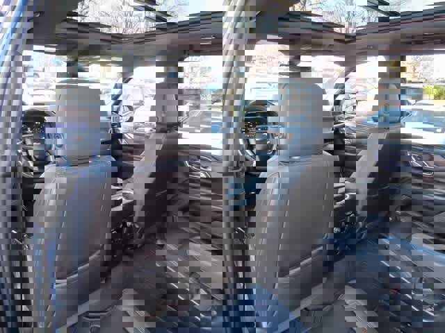 Used 2022 Chevrolet Tahoe LT w/ LT Signature Plus Package image 15