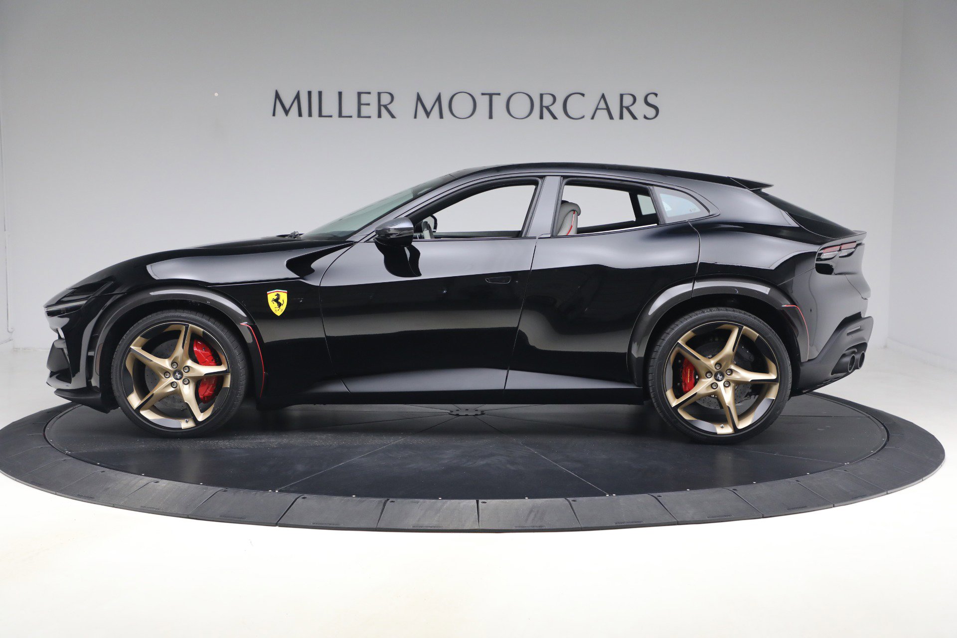 Certified 2025 Ferrari Purosangue AWD/4WD image 4