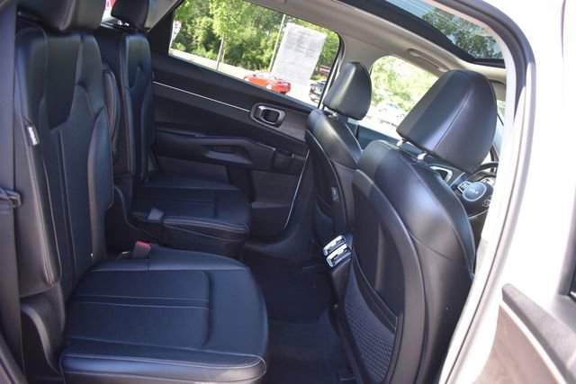 Certified 2024 Kia Sorento X-Line EX AWD/4WD image 15