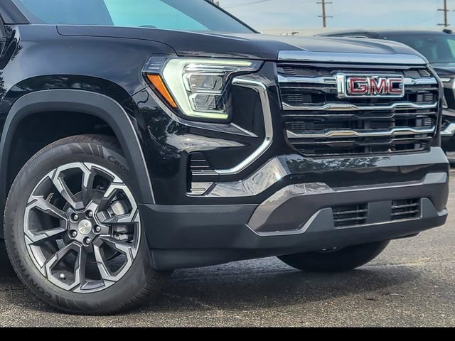 New 2027 GMC Terrain Elevation w/ Elevation Premium Package AWD/4WD image 3