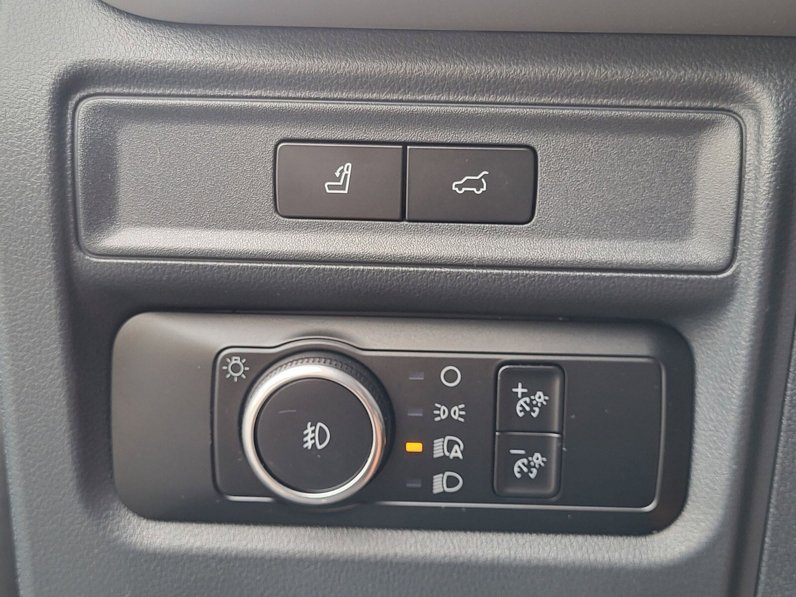 Certified 2023 Ford Expedition XLT image 23